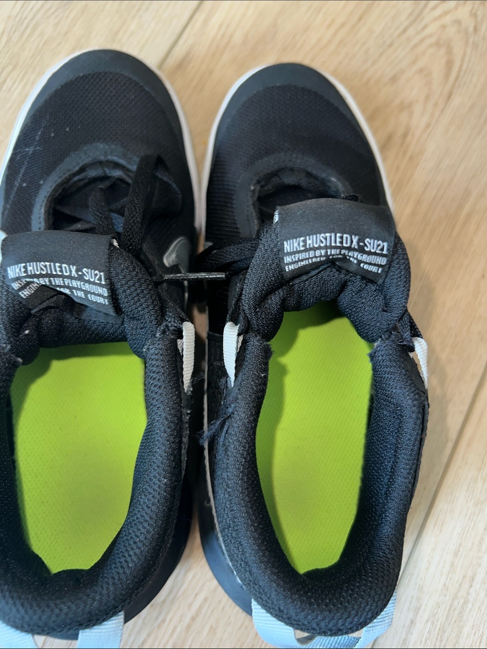 Nike Kids Black Basketball Shoes - Picture 6 of 7